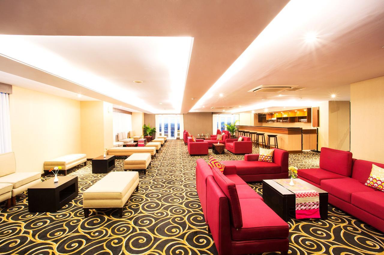 Tara Hotel Yogyakarta Tugu Exterior photo
